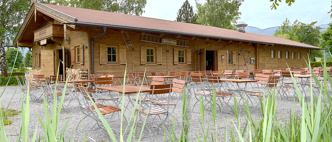 Kaiser Camping Bad Feilnbach unser gemütlicher Biergarten der Kaiseralm am Jenbach