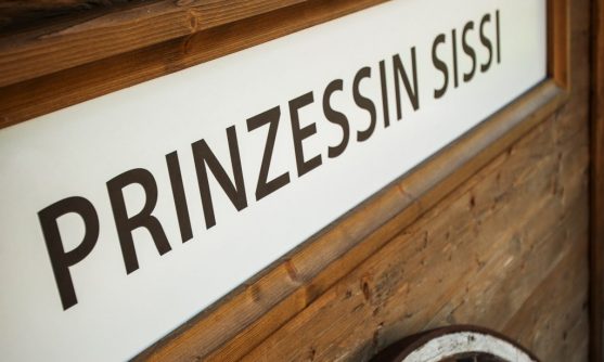 Sanitärgebäude mit Duschen und WC, Kaiser Camping Bad Feilnbach